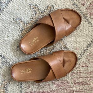 Seychelles Lighthearted Criss Cross Sandal Tan